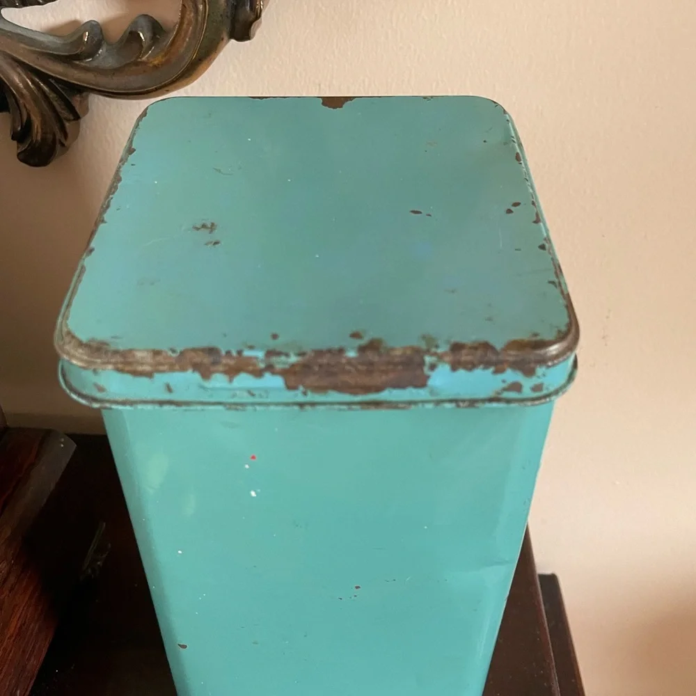 Vintage 30/40s Pink Faux Floral Display Green Tin Oatmeal Canister  10” height